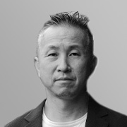 多田 脩二 氏